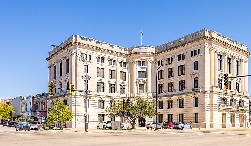 Danville, Illinois, the Historic Vermilion County Courthouse