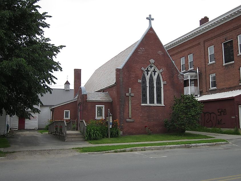 St. Peter's Episcopal Mission church at 51 Elm Street in downtown Lyndonville, Vermont