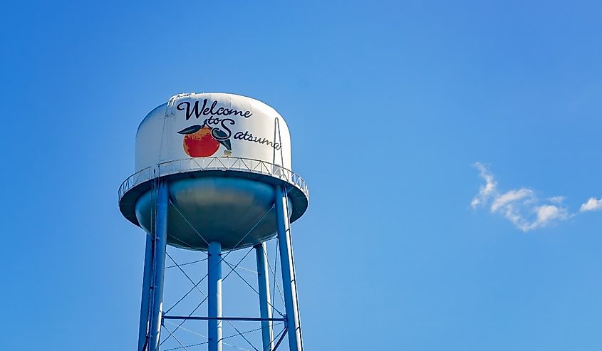 The Satsuma water tower features a Satsuma orange in Satsuma, Alabama.