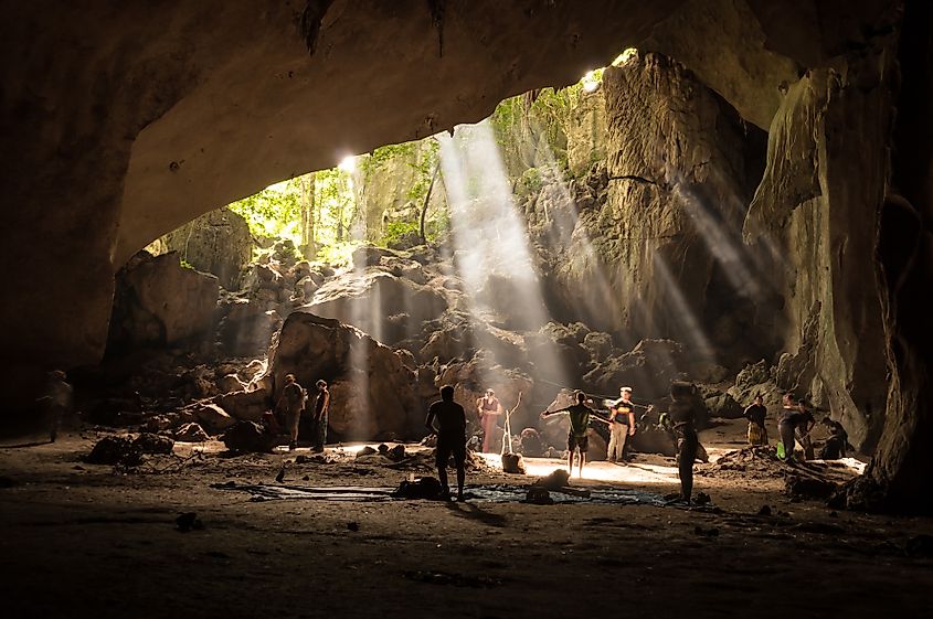 taman negara tour cave