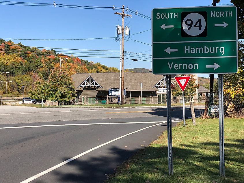 View north along Sussex County Route 517 (Rudetown Road) at New Jersey State Route 94 (McAfee-Vernon Road) in Vernon Township, Sussex County, New Jersey