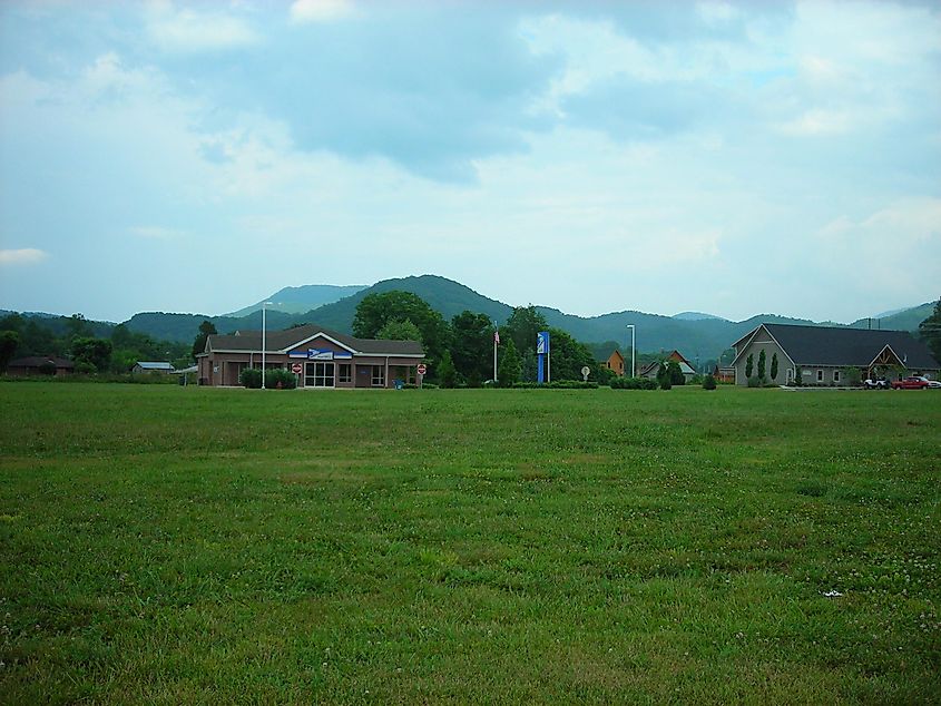 The recently constructed post office in Townsend, Tennessee is situated near the center of the small community. Photo taken by myself, Scott Basford, on June 23, 2006.