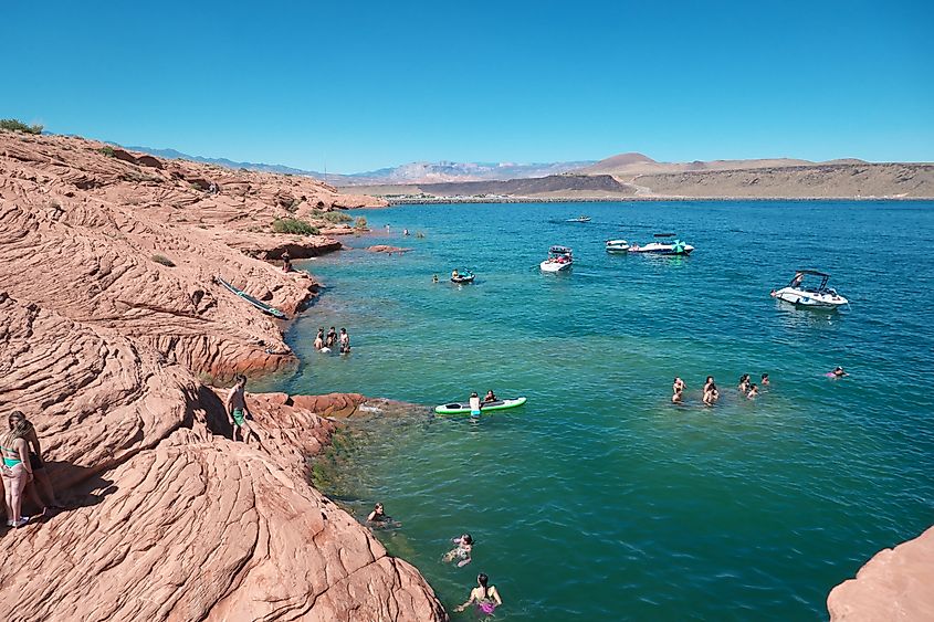 People enjoying their time in the Sand Hollow Reservoir. In 2018, a rattlesnake was found swimming in this reservoir.