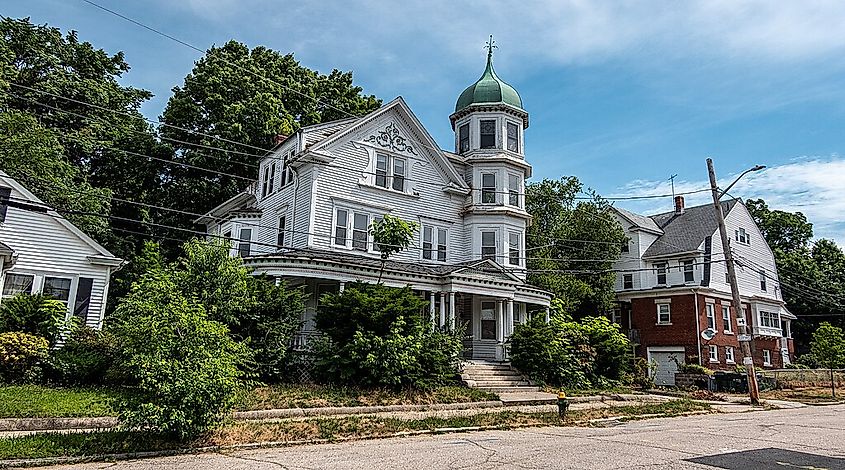 Houses on Higgins Avenue, Providence in the Elmhurst neighborhood.