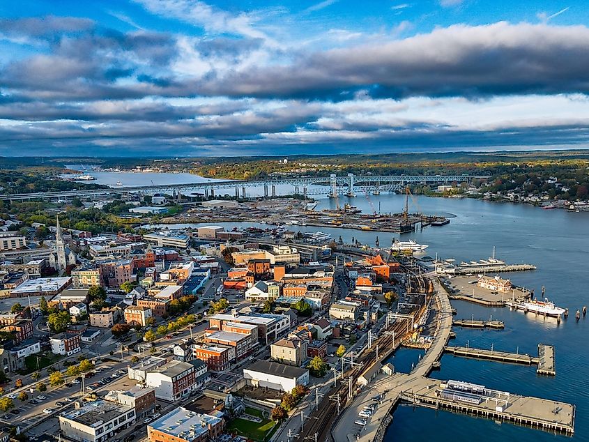 City scape of New London, CT