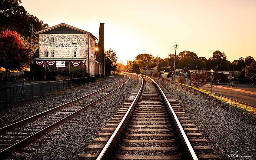 Railway line passing through Acworth, Georgia.