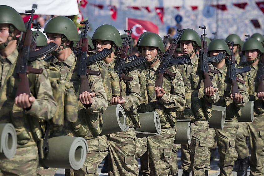 Soldiers walking at Gundogdu square alsancak.