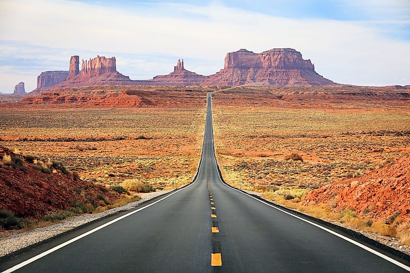 Amazing sunlight near Monument Valley, Arizona