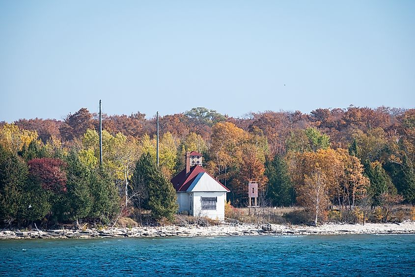 A lakeside home in the beautiful town of Washington Island, Wisconsin.
