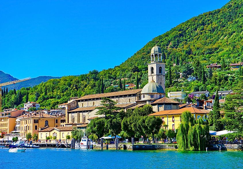 View of Gardone Riviera at the lakeside of Lake Garda in summer, Italy. Popular holiday location in northern Italy.