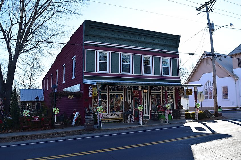 The McSpaden Golden Rule Store along Missouri Route 21 in the Caledonia Historic District.