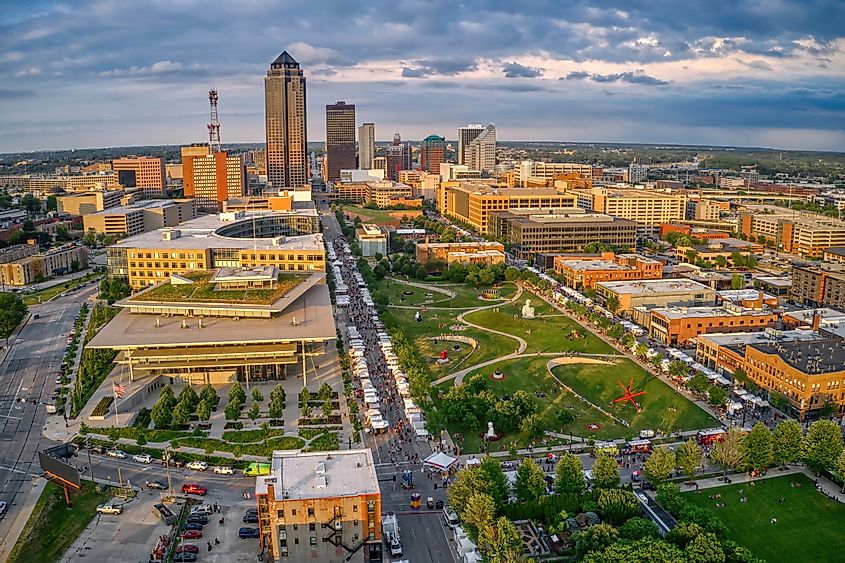 Aerial View of Des Moines, Iowa.