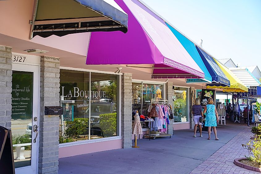 Shopping center in downtown Vero Beach, Florida.