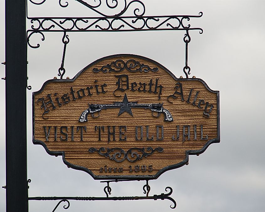 Sign demarcating Death Alley in Coffeyville, Kansas, where the Dalton gang were shot and killed.