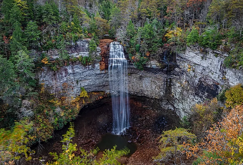 Fall Creek Falls dropping in a single sheer plunge into its gorge at Fall Creek Falls State Park, Tennessee.
