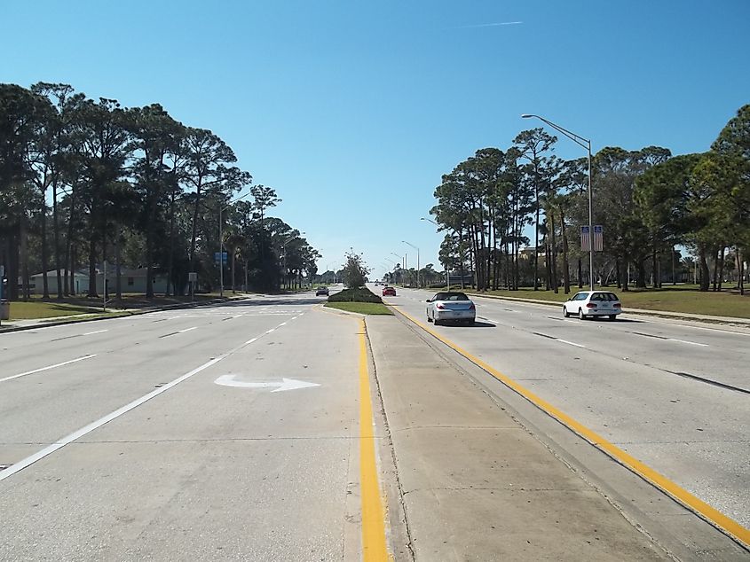 Daytona Beach, Florida: US 92 at Tarragona Way intersection, looking east