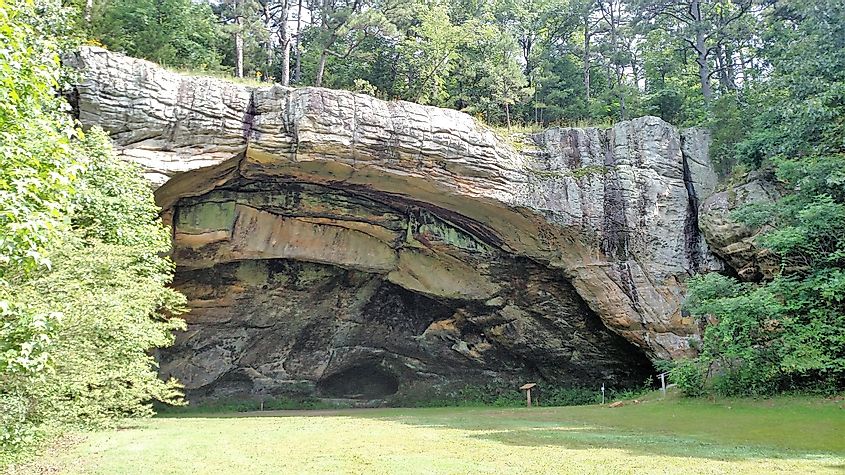 Indian Rock Cave and Trail in Fairfield Bay, AR