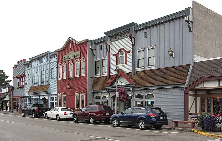 Downtown Minocqua. Wikimedia Commons. 
