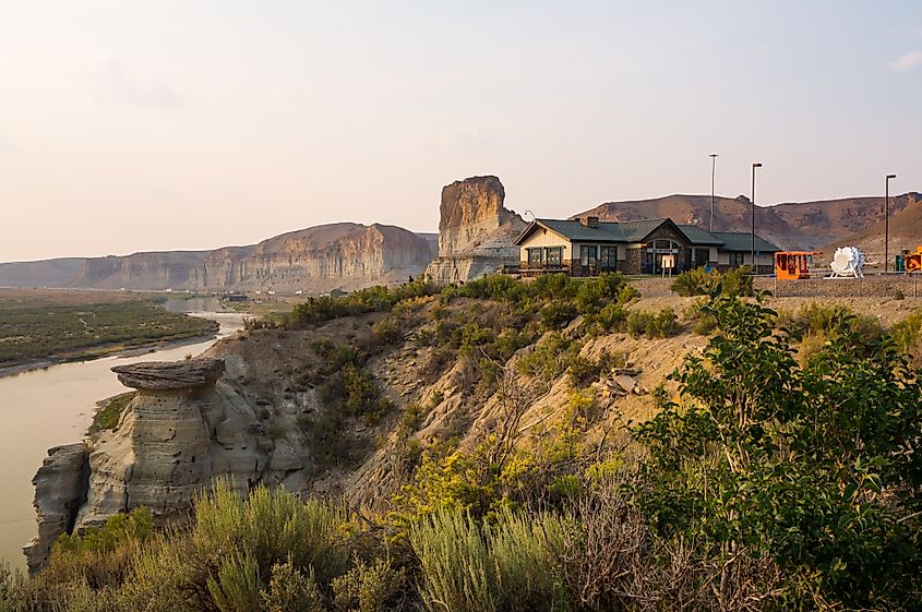 Green River, Wyoming: Sunset view of the Green River and Visitor Center.