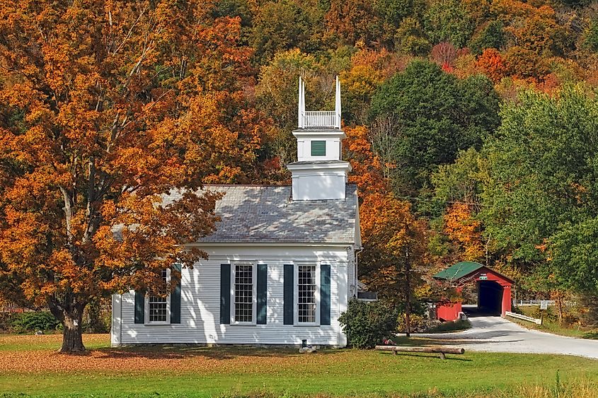 Chapel on the Green (1804) and Covered Bridge (1852), West Arlington, Vermont, USA