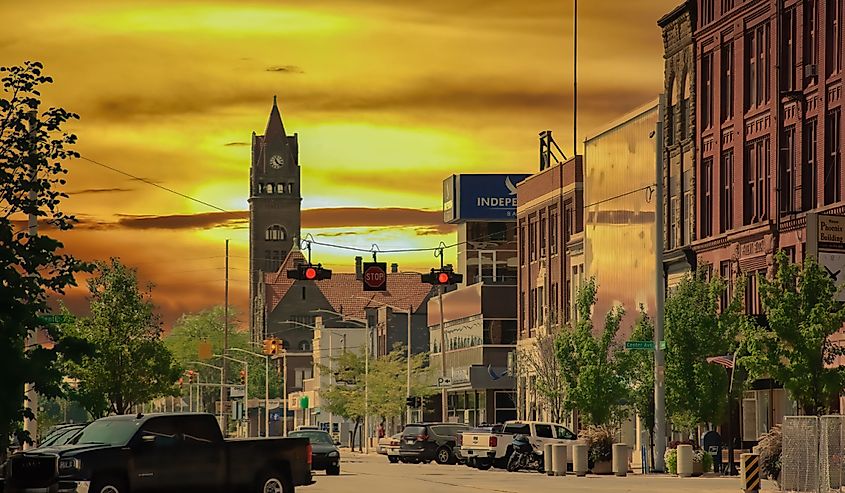Golden sunrise in the city of Bay City, Michigan.