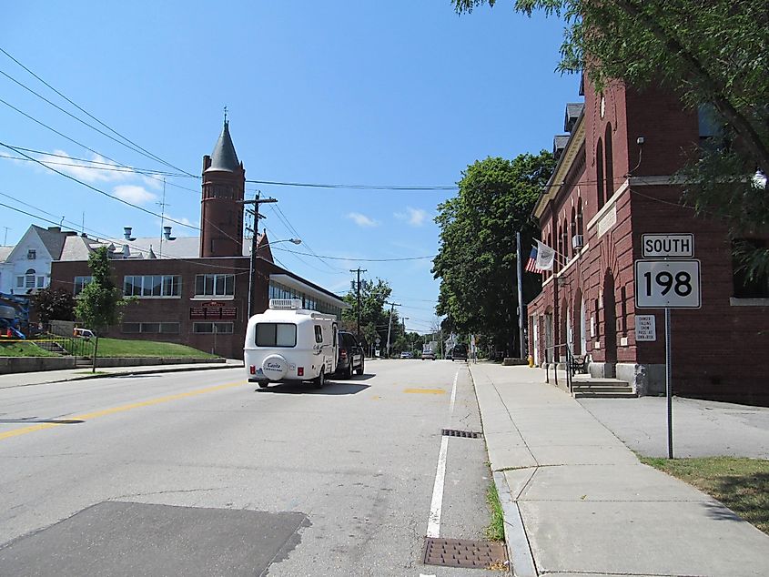 Massachusetts Route 198 southbound, Southbridge Massachusetts