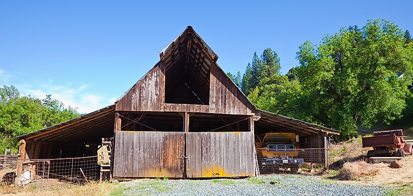 Barn in Sutter Creek, California.