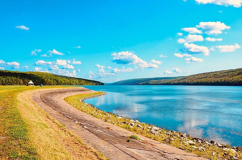 Hemlock lake