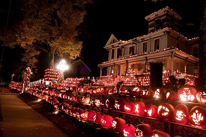 Kenova, West Virginia, Pumpkin House 