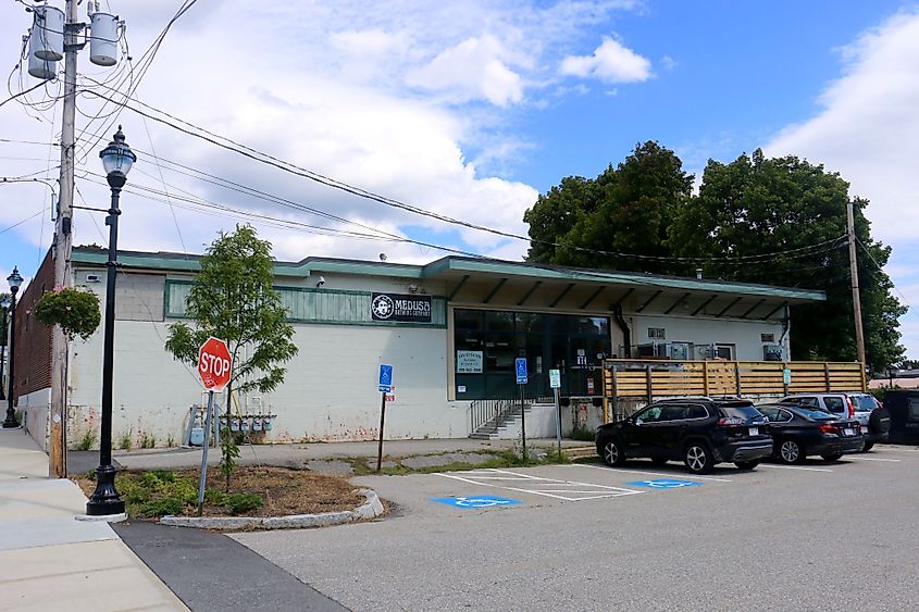 Exterior of Medusa Brewing Company in Hudson, Massachusetts