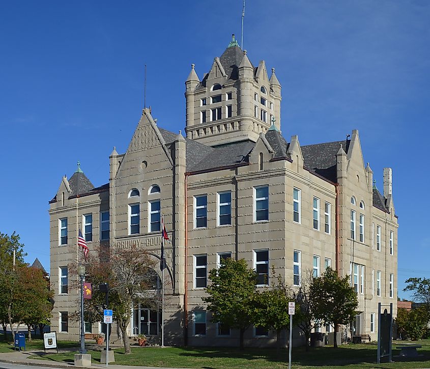 Grundy County Courthouse in Trenton, Missouri.