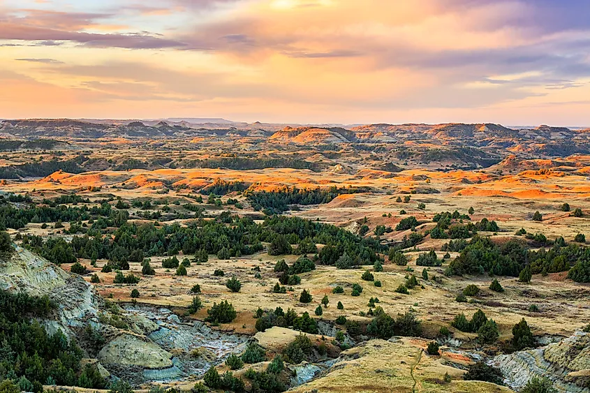 Little Missouri River in Theodore Roosevelt National Park near Medora, North Dakota.