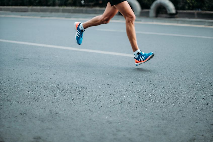 A runner | sporlab via Unsplash 