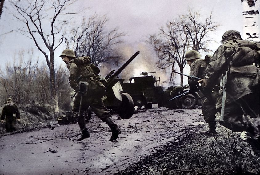 German soldiers in the Battle of the Bulge. Editorial credit: Everett Historical / Shutterstock.com.