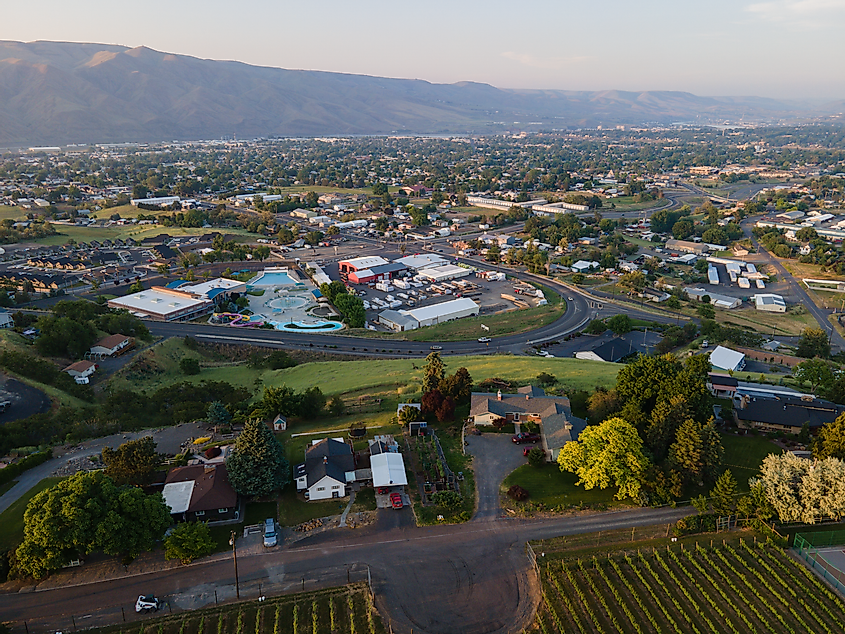 View of Clarkston, Washington from the southwest via Wikipedia
