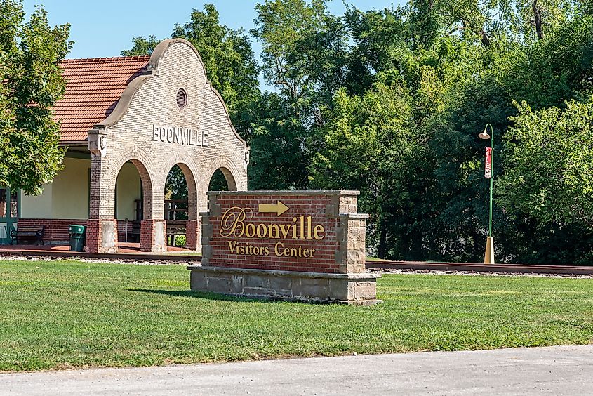 The Visitors Center in Boonville, Missouri. Image credit APN Photography via Shutterstock