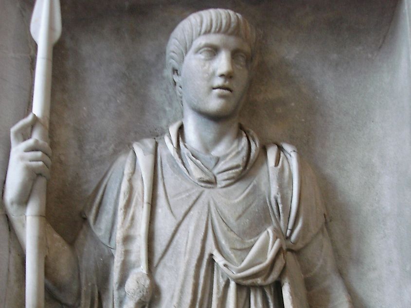 Soldier of the Imperial Body Guard (Praetorian) from the pedestal of a triumphal arch for the Emperor Trajan, early 2nd century CE found around 1800 in Pozzuoli now in the Pergamon Museum in Berlin.