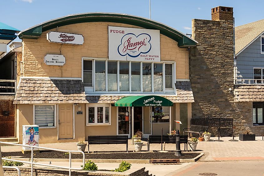 The historic Braca Theatre Building is now home to the James Fudge and salwater taffy shop.