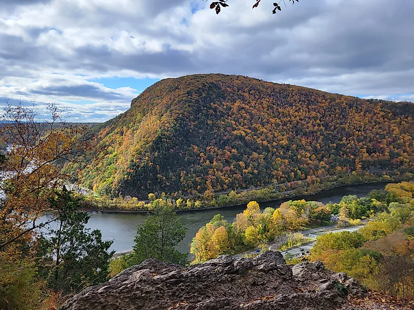 Delaware River during the fall view from Mount Tammany on Appalachian trail.