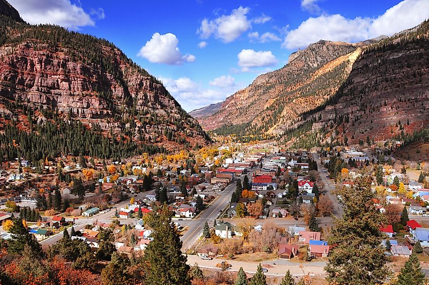 Scenic view of Ouray, Colorado, and the mountains surrounding it.