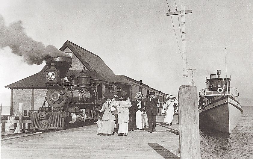 The SS Tahoe circa 1906. Credit: The Western Nevada Historic Photo Collection, Public domain, via Wikimedia Commons