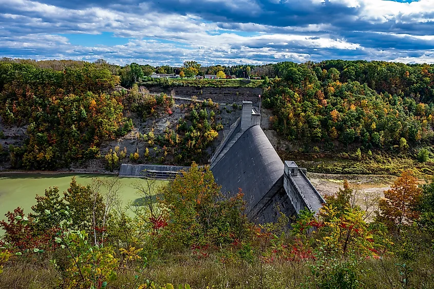 Leaves changing around the Mount Morris Dam in Letchworth State Park, New York.