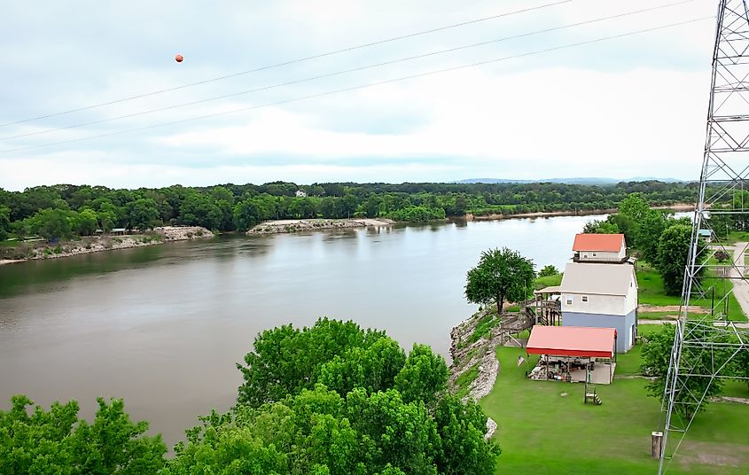 The Tennessee river on a cloudy day in the summer in Savannah, Tennessee.
