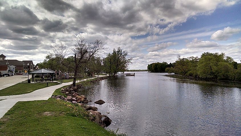 Lemonweir River & Lake Decorah at Riverside Park in Mauston, Wisconsin.