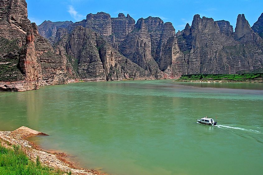 Yellow river canyon near Bingling Temple. Gansu province. China