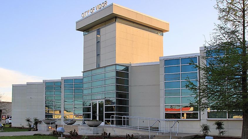 City Hall in Vidor, Texas