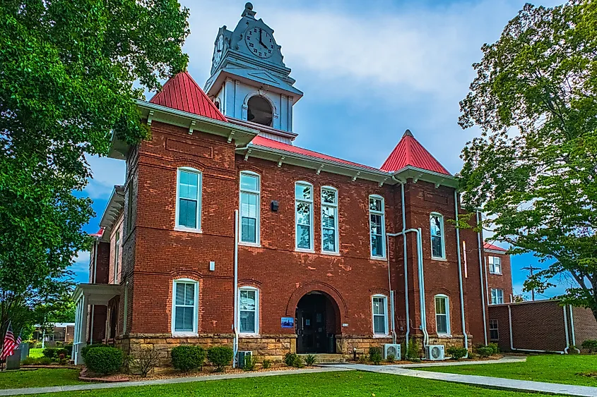 The historic Morgan County courthouse in downtown Wartburg, Tennessee.