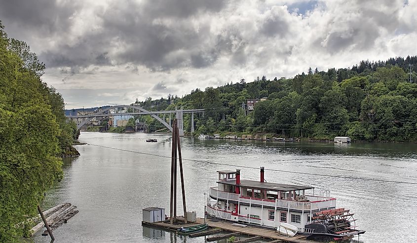 Historic Sternwheeler Docked Along Willamette River in Oregon City