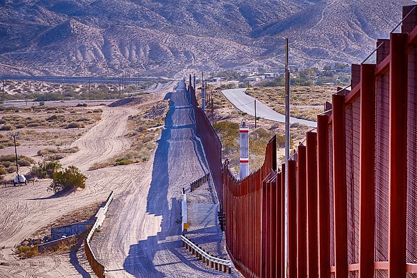 US-Mexico border wall