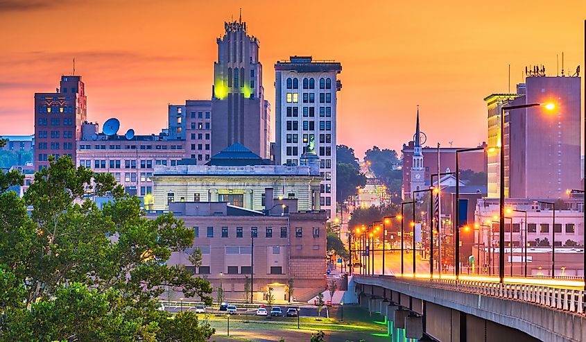 Youngstown, Ohio, downtown skyline at twilight.